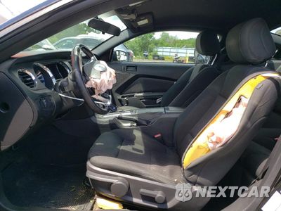 Zdjęcie 7 z 14 samochodu: 2014 FORD MUSTANG VIN:1ZVBP8AM8E5325796 - miniatura