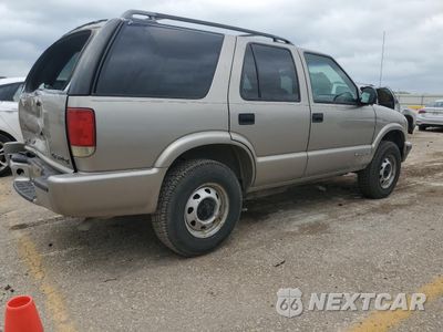 Trzecie zdjęcie samochodu z tyłu: 1998 CHEVROLET BLAZER VIN:1GNDT13W7W2254520 - miniatura