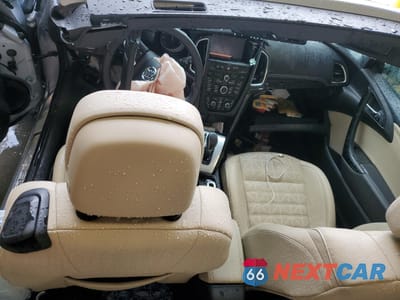 Zdjęcie 8 z 12 samochodu: 2019 BUICK CASCADA PREMIUM VIN:W04WH3N51KG300126 - miniatura