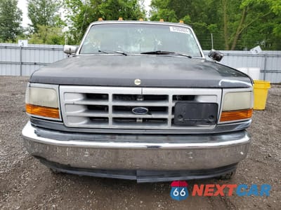 Piąte zdjęcie samochodu w środku: 1993 FORD F250 VIN:2FTHF25M4PCA65655 - miniatura