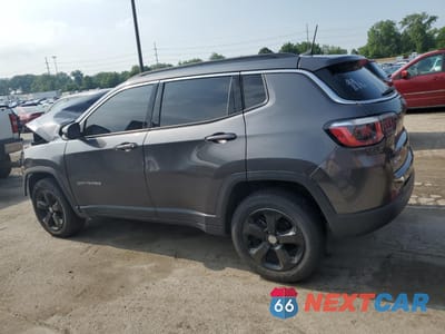 Drugie zdjęcie samochodu z przodu: 2019 JEEP COMPASS LATITUDE VIN:3C4NJDBB5KT595460 - miniatura