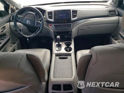Zdjęcie 8 z 13 samochodu: 2018 HONDA PILOT EXL VIN:5FNYF6H54JB043781 - miniatura