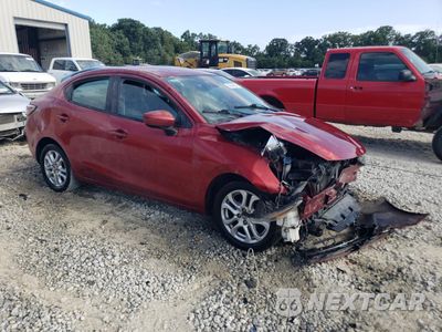 Czwarte zdjęcie samochodu z boku: 2016 TOYOTA SCION IA VIN:3MYDLBZV9GY130010 - miniatura