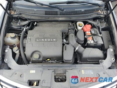 Zdjęcie 12 z 13 samochodu: 2018 LINCOLN MKT VIN:2LMHJ5NK2JBL01831 - miniatura