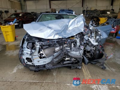 Piąte zdjęcie samochodu w środku: 2019 BUICK CASCADA PREMIUM VIN:W04WH3N51KG300126 - miniatura