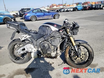 2018 HONDA CBR600 RR JH2PC40H3JK400120 - główne zdjęcie licytacji z USA - miniatura