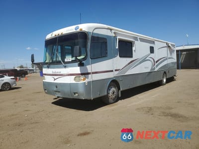 Drugie zdjęcie samochodu z przodu: 2000 FREIGHTLINER CHASSIS X LINE MOTOR HOME VIN:4UZ6XJCAXYCG19634 - miniatura