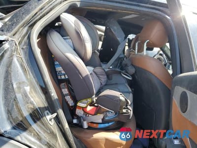 Zdjęcie 11 z 13 samochodu: 2022 MERCEDES-BENZ GLC 300 4MATIC VIN:W1N0G8EB0NG058508 - miniatura