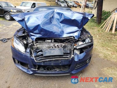 Piąte zdjęcie samochodu w środku: 2012 AUDI TT PREMIUM PLUS VIN:TRUSFAFK2C1011009 - miniatura