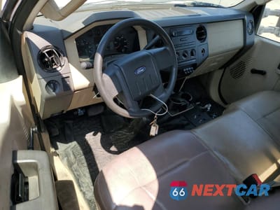 Zdjęcie 8 z 13 samochodu: 2008 FORD F450 SUPER DUTY VIN:1FD4F46Y58EB78310 - miniatura