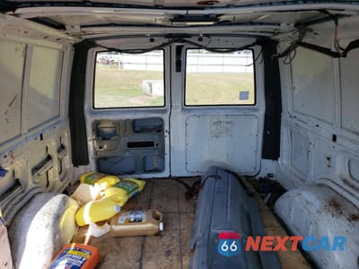 Zdjęcie 10 z 14 samochodu: 2001 CHEVROLET ASTRO VIN:1GCDM19W51B141820 - miniatura