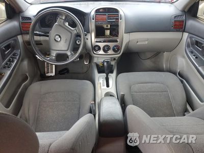 Zdjęcie 8 z 15 samochodu: 2005 KIA SPECTRA5 VIN:KNAFE161155077310 - miniatura