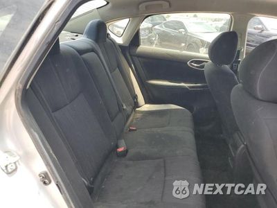 Zdjęcie 6 z 10 samochodu: 2016 NISSAN SENTRA S VIN:3N1AB7AP9GL640338 - miniatura
