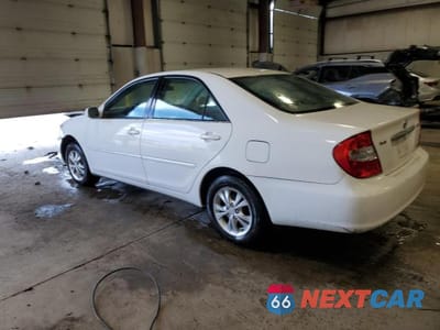 Drugie zdjęcie samochodu z przodu: 2004 TOYOTA CAMRY LE V6 VIN:4T1BF30K74U076383 - miniatura