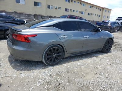 Trzecie zdjęcie samochodu z tyłu: 2016 NISSAN MAXIMA 3.5S VIN:1N4AA6AP2GC330020 - miniatura