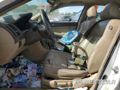 Zdjęcie 7 z 13 samochodu: 2004 HONDA ACCORD EX VIN:1HGCM66544A097471 - miniatura