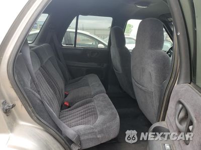 Zdjęcie 11 z 13 samochodu: 1998 CHEVROLET BLAZER VIN:1GNDT13W7W2254520 - miniatura