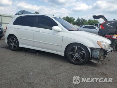 Czwarte zdjęcie samochodu z boku: 2005 KIA SPECTRA5 VIN:KNAFE161155077310 - miniatura