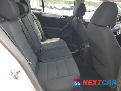 Zdjęcie 10 z 13 samochodu: 2011 VOLKSWAGEN GOLF VIN:WVWDA7AJ3BW165412 - miniatura