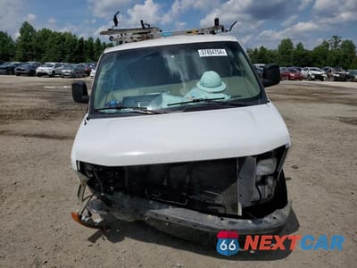 Piąte zdjęcie samochodu w środku: 2017 CHEVROLET EXPRESS G2500 VIN:1GCWGAFF7H1339156 - miniatura