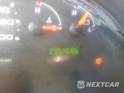 Zdjęcie 9 z 16 samochodu: 2008 FORD ECONOLINE E250 VAN VIN:1FTNE24W78DA12796 - miniatura