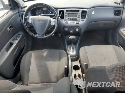 Zdjęcie 8 z 14 samochodu: 2006 KIA RIO 5 VIN:KNADE163X66099682 - miniatura