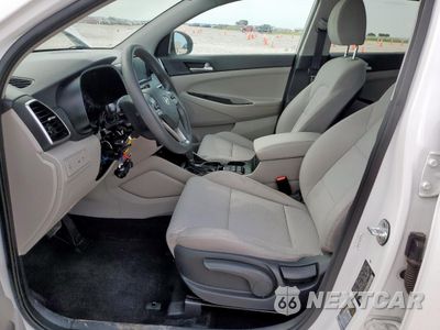 Zdjęcie 7 z 15 samochodu: 2019 HYUNDAI TUCSON SE VIN:KM8J23A49KU888871 - miniatura