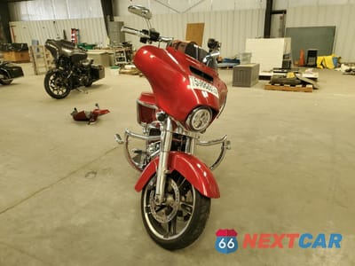 Drugie zdjęcie samochodu z przodu: 2019 HARLEY-DAVIDSON FLHX VIN:1HD1KBC11KB675280 - miniatura