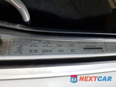 Zdjęcie 10 z 10 samochodu: 2018 VOLVO VN VNL VIN:4V4NB9EH6JN887938 - miniatura