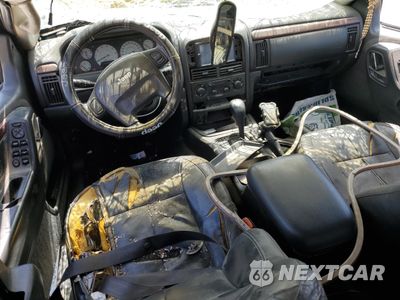 Zdjęcie 8 z 13 samochodu: 2004 JEEP GRAND CHEROKEE LIMITED VIN:1J4GX58N24C205082 - miniatura