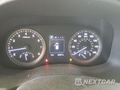 Zdjęcie 9 z 13 samochodu: 2018 HYUNDAI TUCSON SE VIN:KM8J23A41JU644761 - miniatura