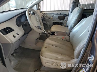 Zdjęcie 7 z 13 samochodu: 2012 TOYOTA SIENNA LE VIN:5TDKK3DC0CS279203 - miniatura