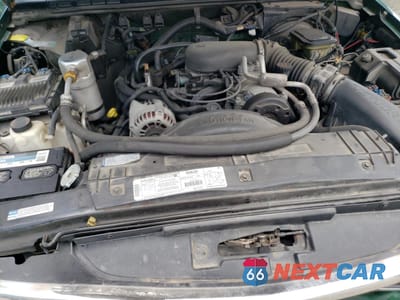 Zdjęcie 11 z 12 samochodu: 1997 CHEVROLET BLAZER VIN:1GNDT13W4VK110812 - miniatura