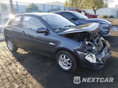 Czwarte zdjęcie samochodu z boku: 2010 HYUNDAI ACCENT BLUE VIN:KMHCM3AC9AU162596 - miniatura