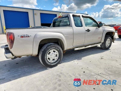 Trzecie zdjęcie samochodu z tyłu: 2005 GMC CANYON VIN:1GTDT196058265886 - miniatura