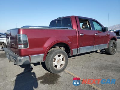 Trzecie zdjęcie samochodu z tyłu: 2006 LINCOLN MARK LT VIN:5LTPW18546FJ21040 - miniatura