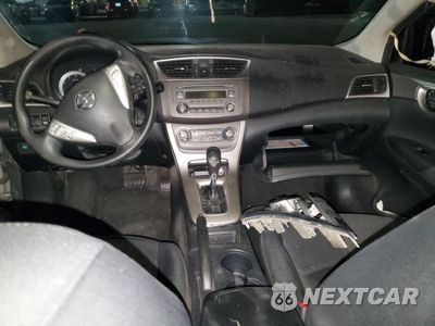 Zdjęcie 8 z 12 samochodu: 2014 NISSAN SENTRA S VIN:3N1AB7AP3EY283304 - miniatura