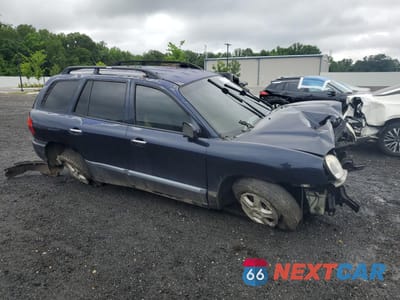 Czwarte zdjęcie samochodu z boku: 2004 HYUNDAI SANTA FE GLS VIN:KM8SC13E94U799011 - miniatura