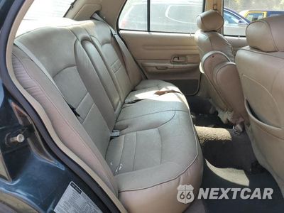 Zdjęcie 10 z 12 samochodu: 1999 FORD CROWN VICTORIA LX VIN:2FAFP74W8XX125486 - miniatura