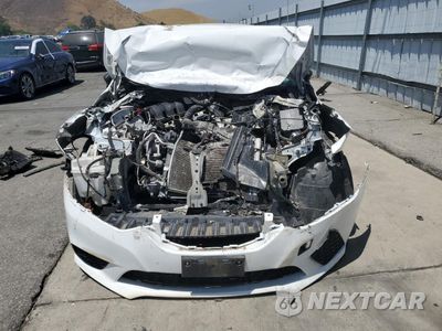 Piąte zdjęcie samochodu w środku: 2019 NISSAN SENTRA S VIN:3N1AB7AP7KY290428 - miniatura