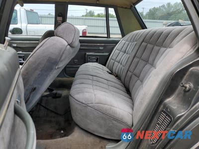 Zdjęcie 10 z 14 samochodu: 1984 CHEVROLET CAPRICE CLASSIC VIN:1G1AN69H9EX120047 - miniatura