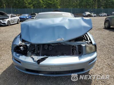 Piąte zdjęcie samochodu w środku: 2006 FORD MUSTANG GT VIN:1ZVHT82H865261719 - miniatura
