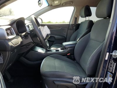 Zdjęcie 7 z 13 samochodu: 2016 KIA SORENTO LX VIN:5XYPG4A55GG147611 - miniatura