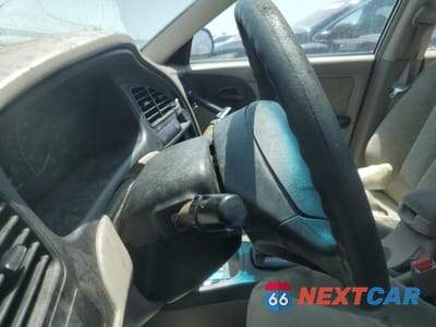 Zdjęcie 9 z 12 samochodu: 2002 HYUNDAI ELANTRA GLS VIN:KMHDN45D72U360511 - miniatura