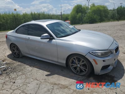 Czwarte zdjęcie samochodu z boku: 2014 BMW M235I VIN:WBA1J7C59EVW84510 - miniatura