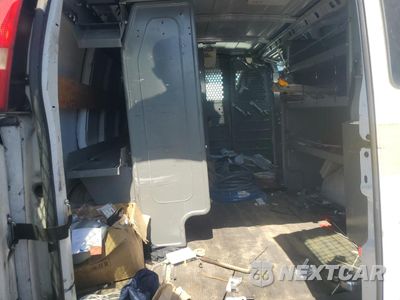 Zdjęcie 10 z 13 samochodu: 2014 CHEVROLET EXPRESS G2500 VIN:1GCWGFCAXE1914142 - miniatura
