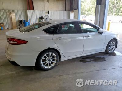 Trzecie zdjęcie samochodu z tyłu: 2020 FORD FUSION SE VIN:3FA6P0LU7LR263567 - miniatura