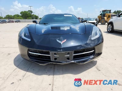 Piąte zdjęcie samochodu w środku: 2019 CHEVROLET CORVETTE STINGRAY 1LT VIN:1G1YB2D75K5103509 - miniatura