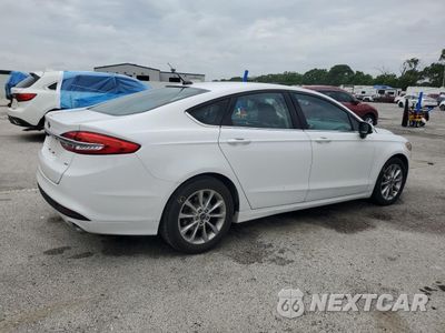 Trzecie zdjęcie samochodu z tyłu: 2017 FORD FUSION SE VIN:3FA6P0H73HR112073 - miniatura