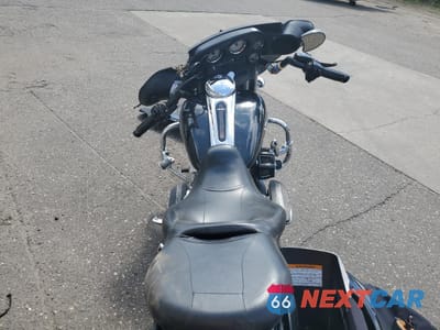 Zdjęcie 6 z 10 samochodu: 2013 HARLEY-DAVIDSON FLHX STREET GLIDE VIN:1HD1KBM11DB617106 - miniatura